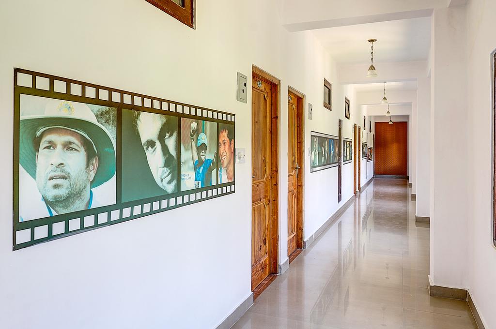 Treebo Trend Celebriti Manali Hotell Vashist Exteriör bild