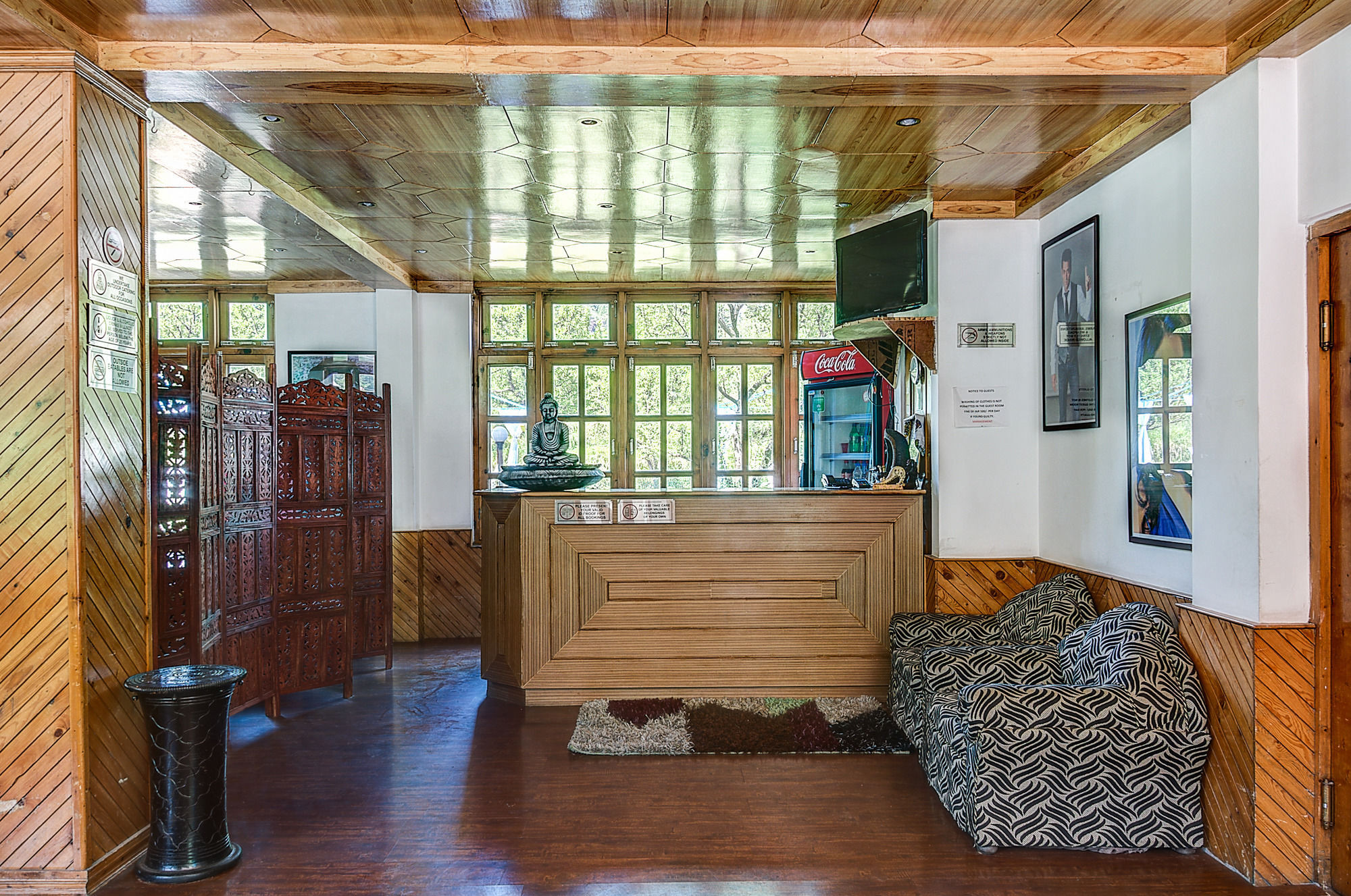 Treebo Trend Celebriti Manali Hotell Vashist Exteriör bild